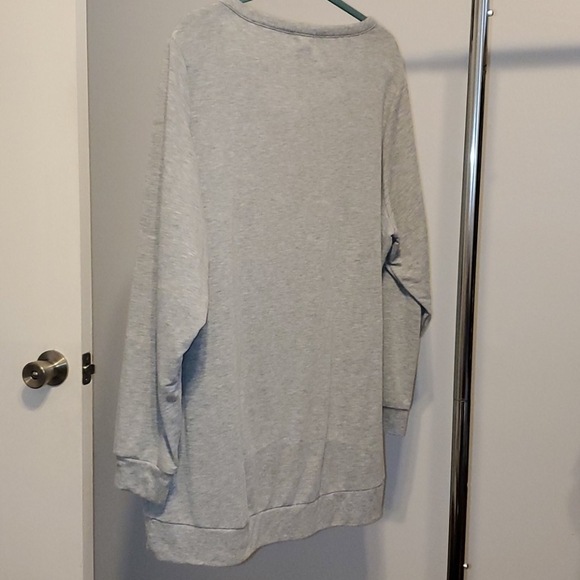 Old Navy Lounge Sweater - Picture 2 of 2